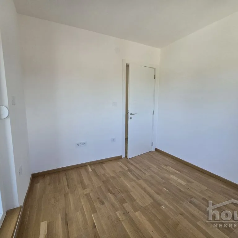 Stan Prodaja Novi Sad  87 m2