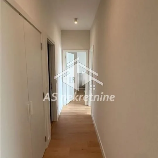 Stan Izdavanje Beograd Beograd na Vodi 71 m2